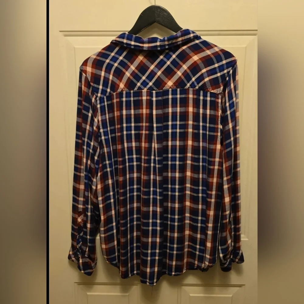 Torrid Shirt Size 2 Button Down Long sleeves - Picture 10 of 10